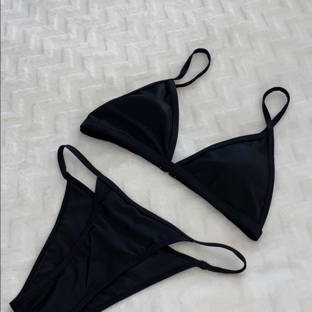 Triangle bikini ✨ - Picture 2 of 5